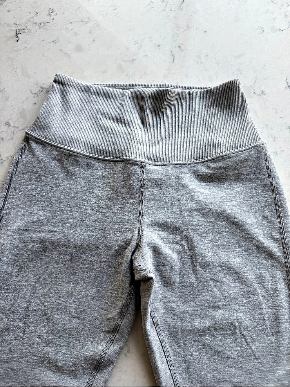 Alo Ribbed Airlift Legging Ribbed Leggings in Gray XS Like New
